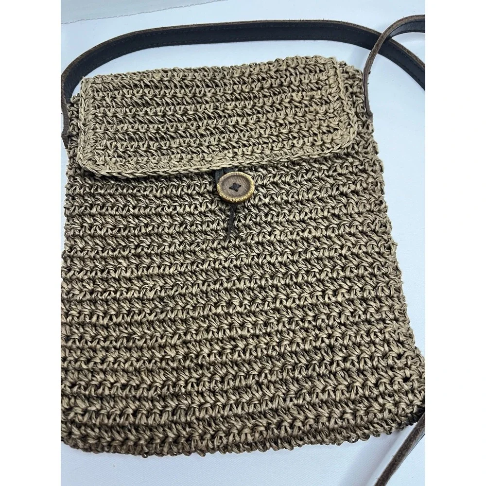 Eddie Bauer Small Crossbody Woven Purse. 9X7.5
